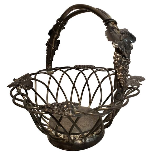 Godinger Silver Art Co Ltd. Wire Basket With Handle Grapevine Grape Leaves 11" - Picture 1 of 12